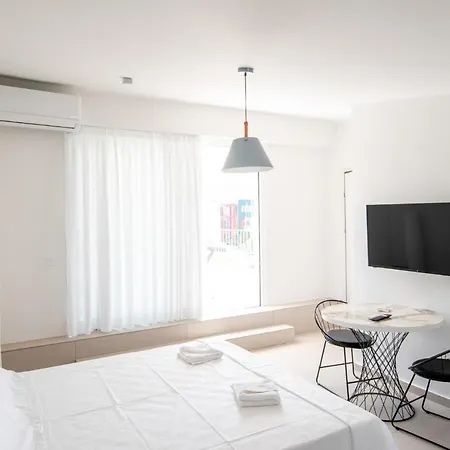 Ennea Suites-null