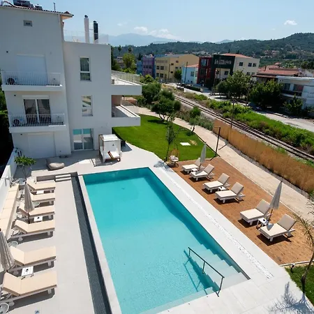 Ennea Suites-null Apartmán Flámbouras